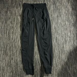 Lululemon Dance Studio Jogger *28” Swift Size 4